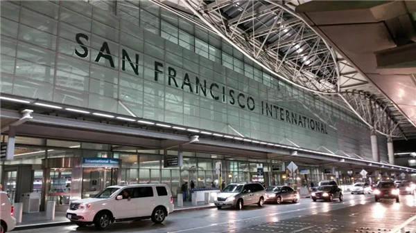 旧金山国际机场候机大厅